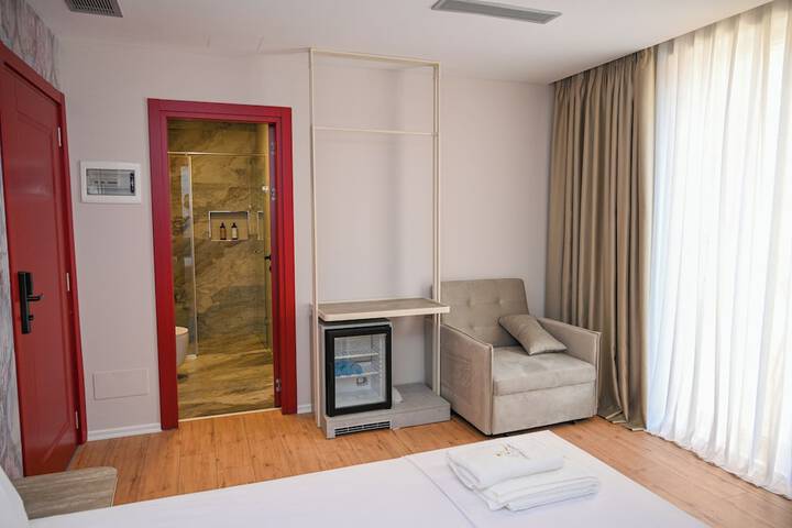 Room 20 of 86