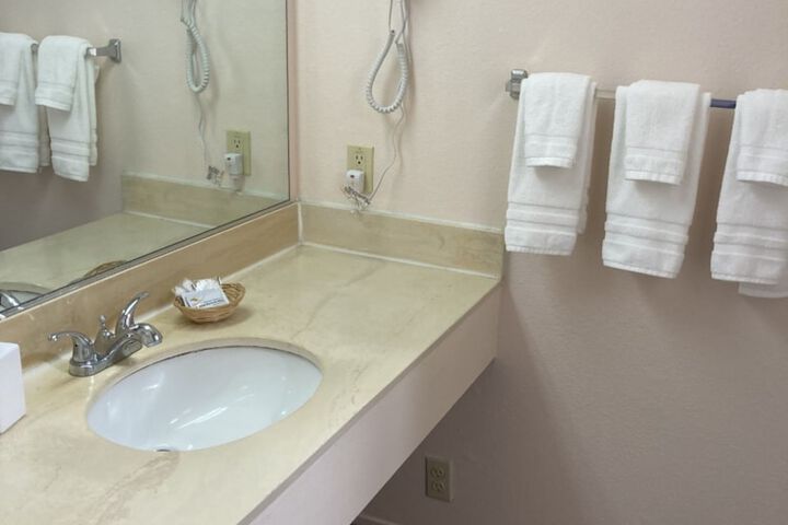 Room 109 of 135