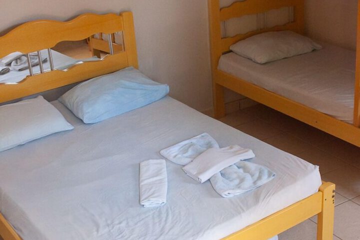 Room 8 of 15