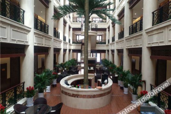 Hotel Interior 7 of 20