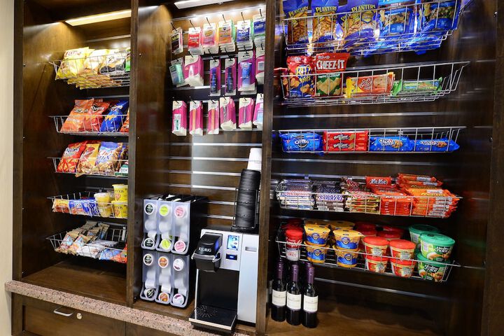 Snack bar
