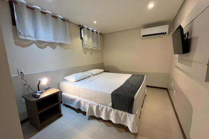 Room 4 of 19