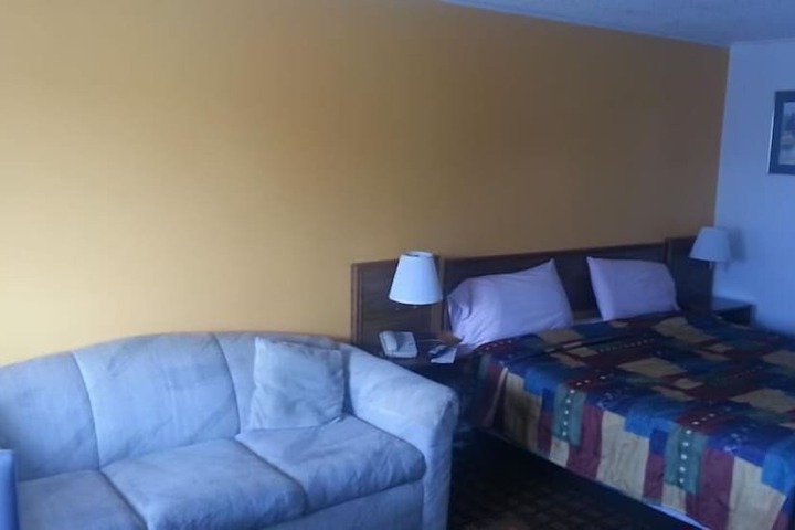Room 7 of 22