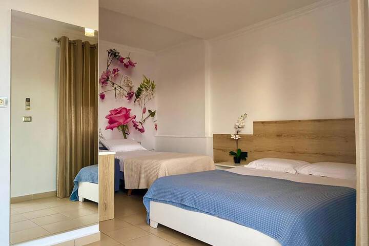 Room 80 of 138