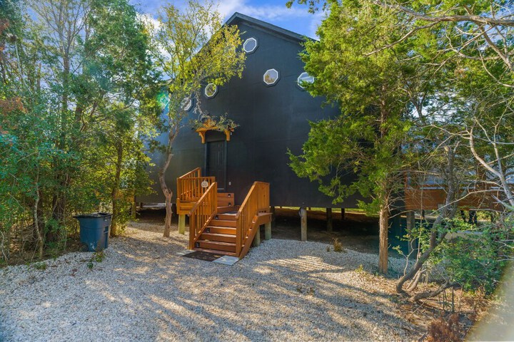 Terrace/Patio 61 of 132