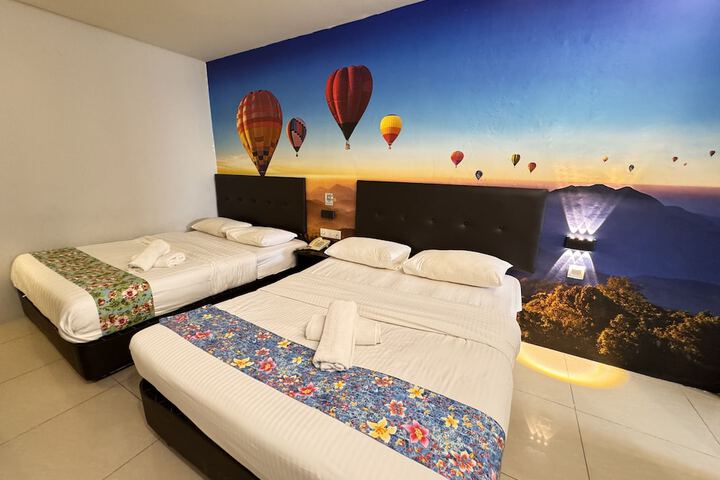 Room 14 of 40