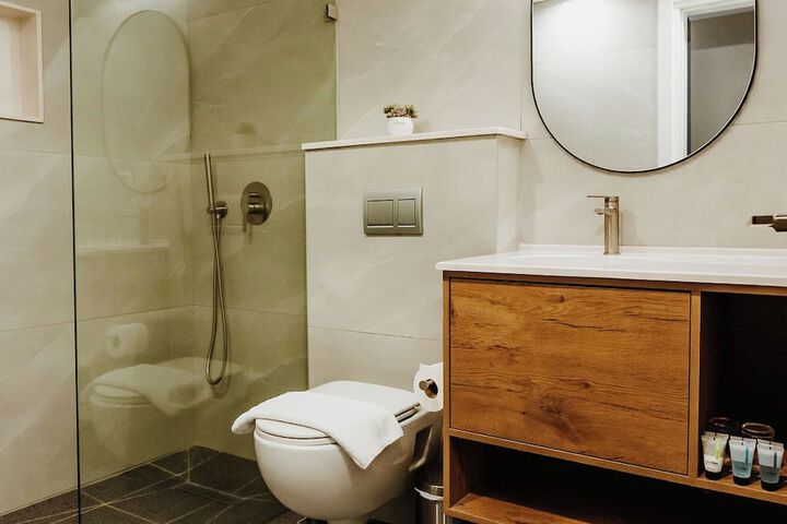 Bath Photo