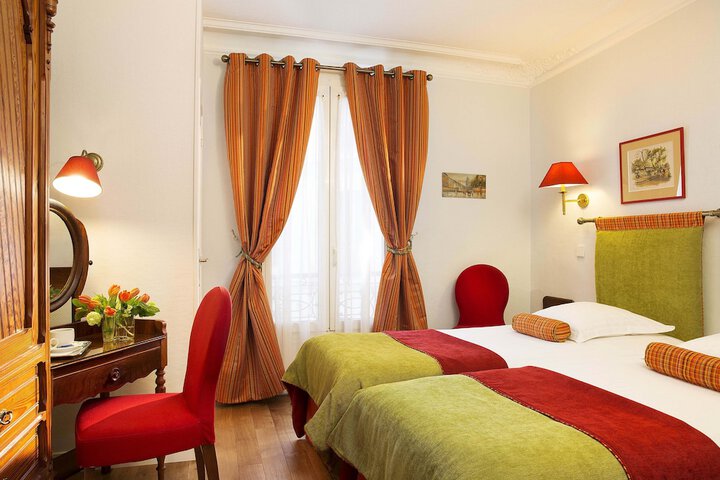 Room 21 of 39
