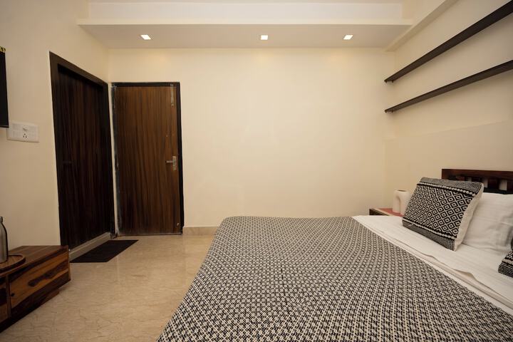 Room 36 of 118