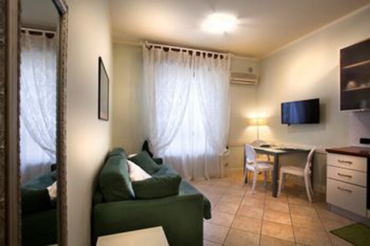 Room 7 of 7