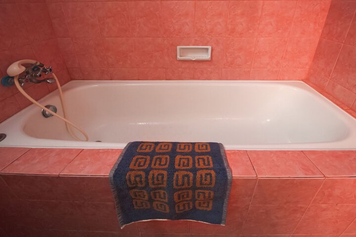 Room 20 of 37