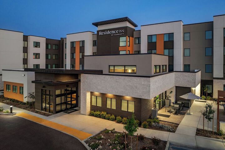 Hotel 47 of 49