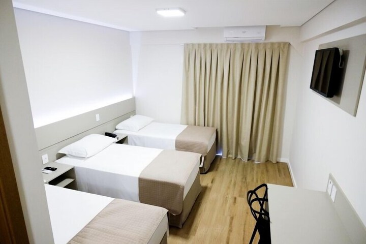 Room 35 of 50