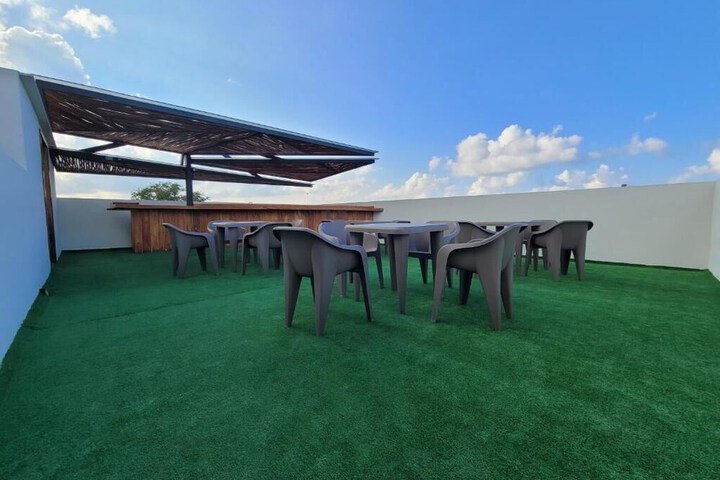 Terrace/Patio 8 of 35