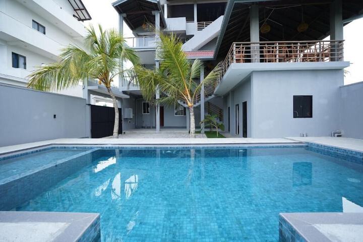 Pool 26 of 52