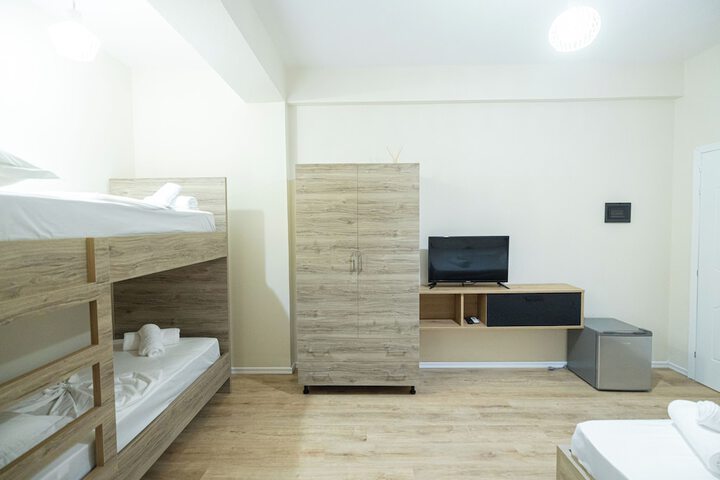 Room 49 of 110