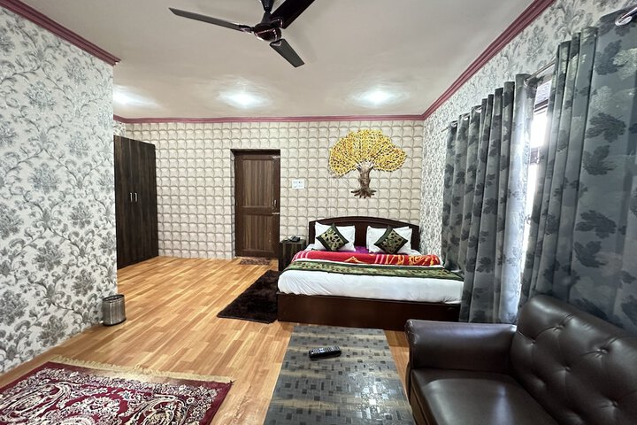 Room 10 of 47