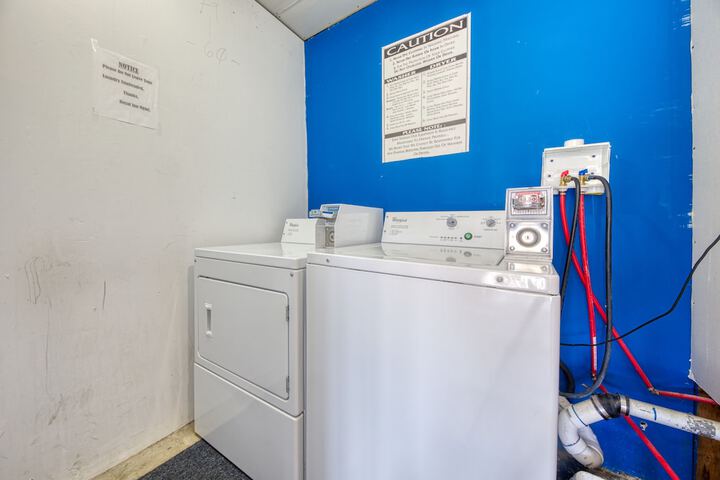 Laundry 9 of 15