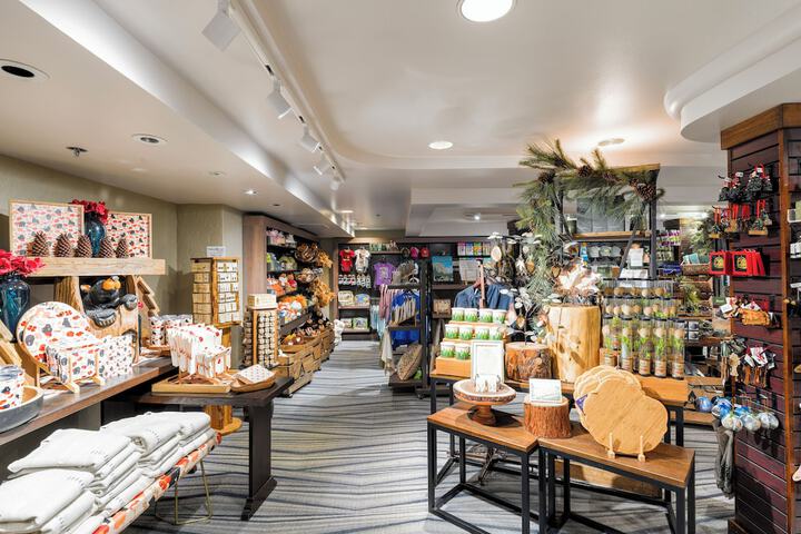 Gift Shop 123 of 185
