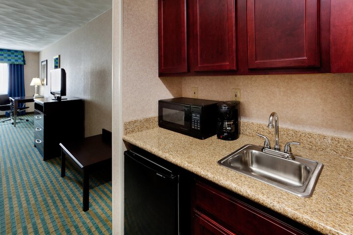 2 Double Beds Suite (4 of 5)