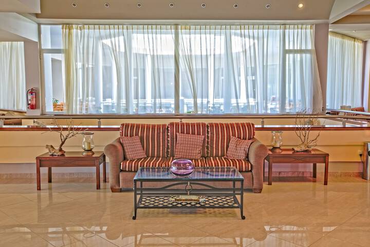 Hotel Interior 8 of 229