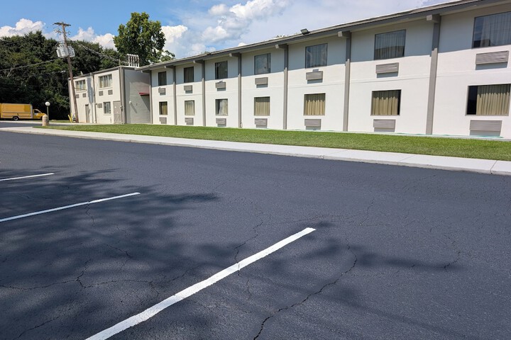 Hotel 16 of 24