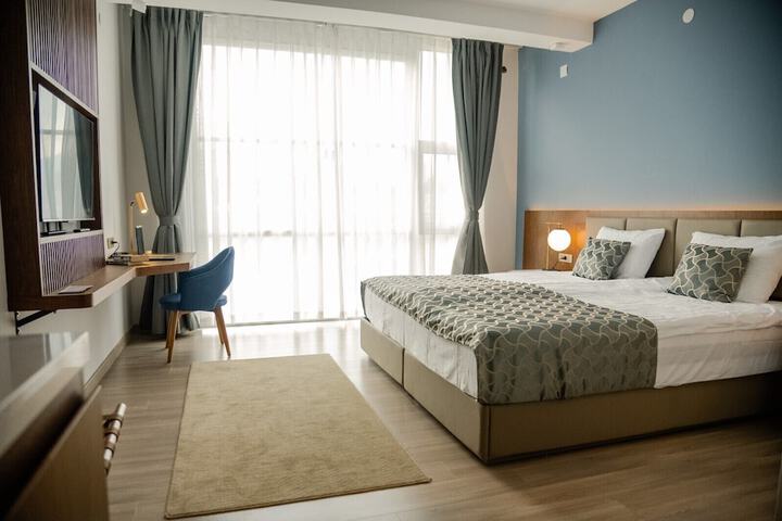 Room 19 of 46