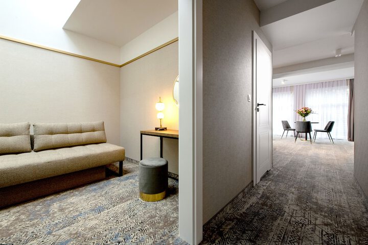 Room 28 of 55