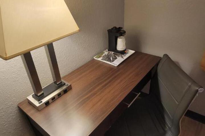Photo 9