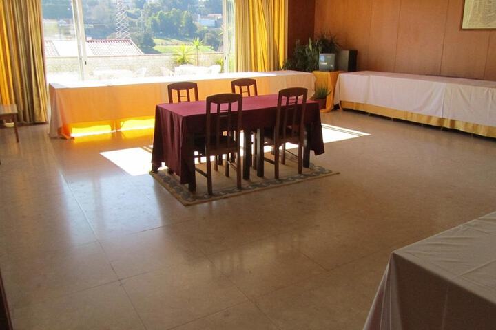 Business Center 46 of 62