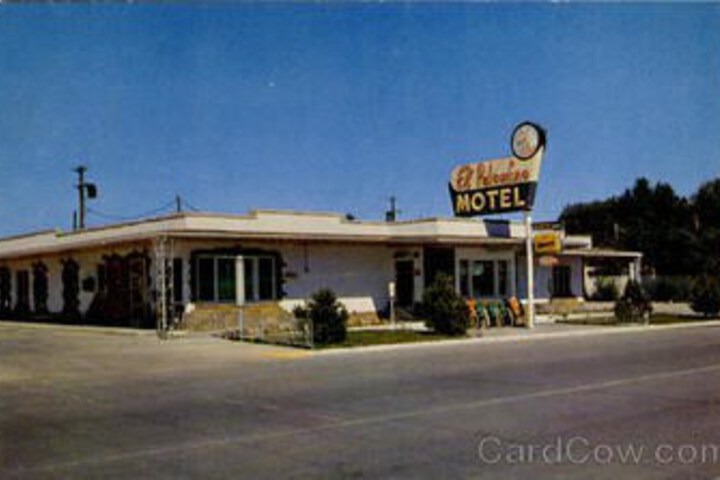 Exterior of El Palomino Motel