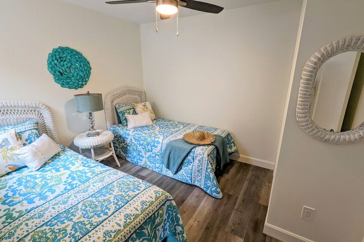 Room 3 of 16