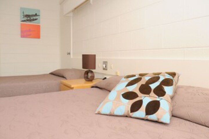 Room 34 of 66
