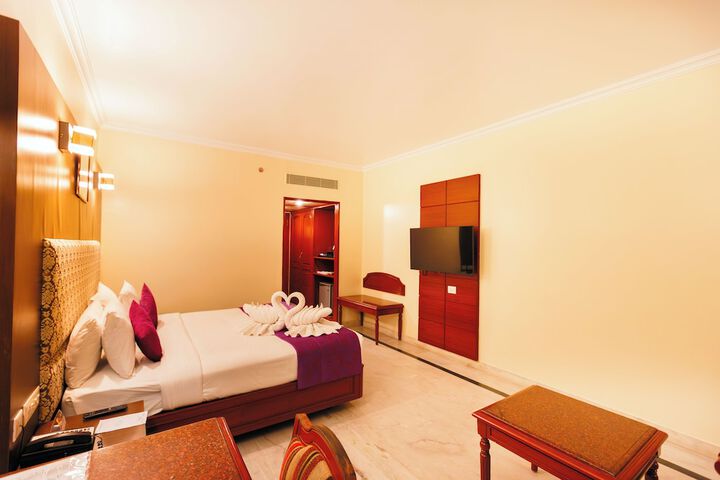 Room 10 of 49