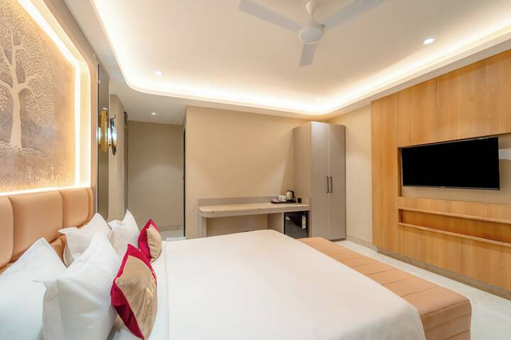 Room 27 of 57