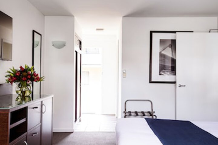 Room 16 of 69