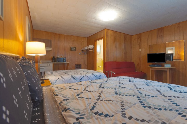 Deluxe 2 Double Beds (5 of 11)