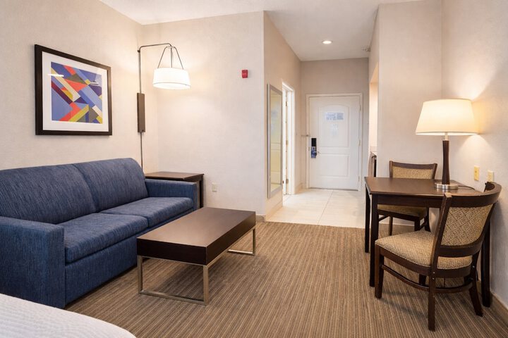 Room 20 of 81