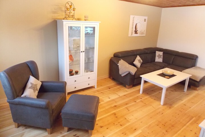 Room 7 of 30