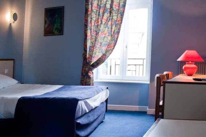 Room 4 of 46