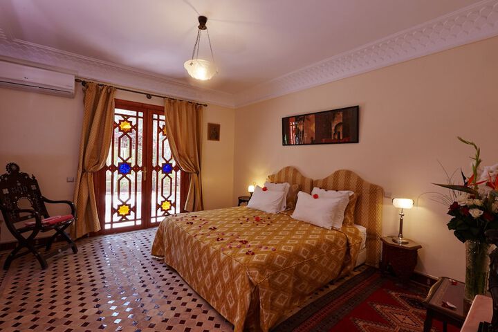 Room 19 of 125