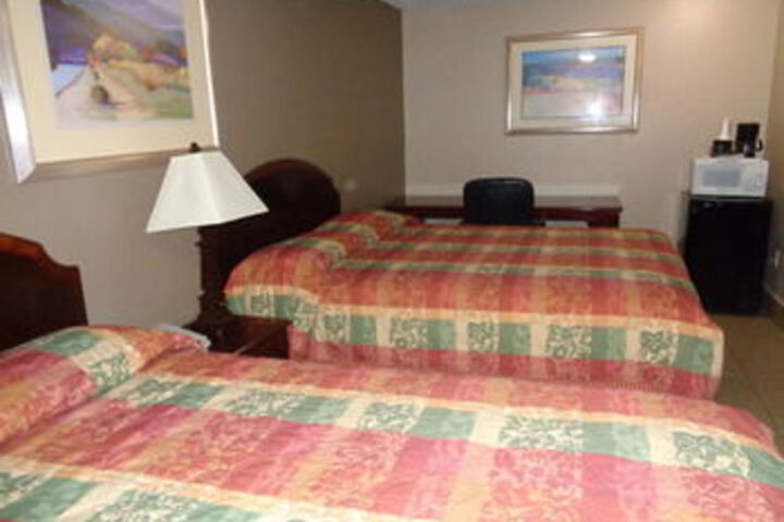 Room 8 of 20