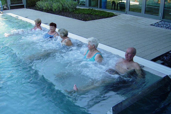 Hotel with Pool