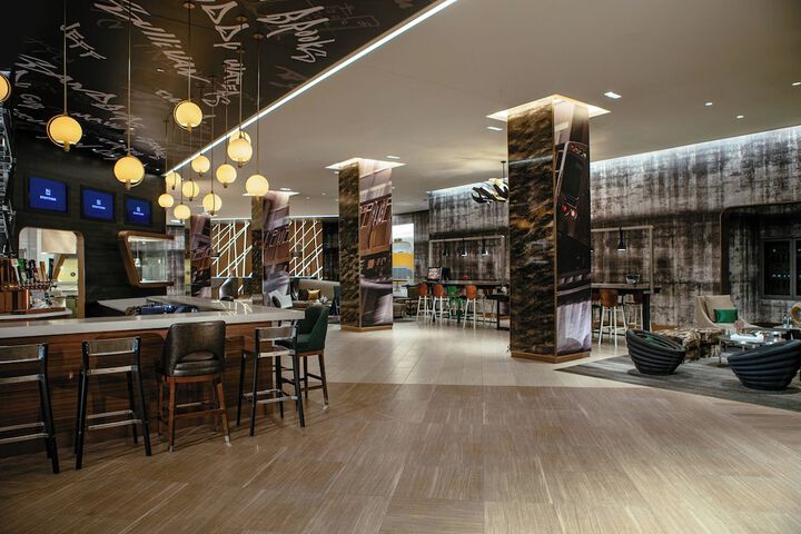Guest Lobby