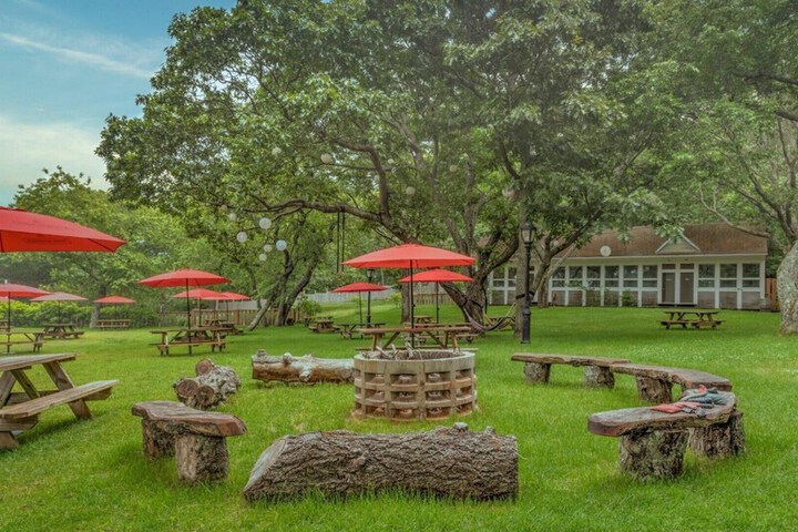 Property Grounds 23 of 30