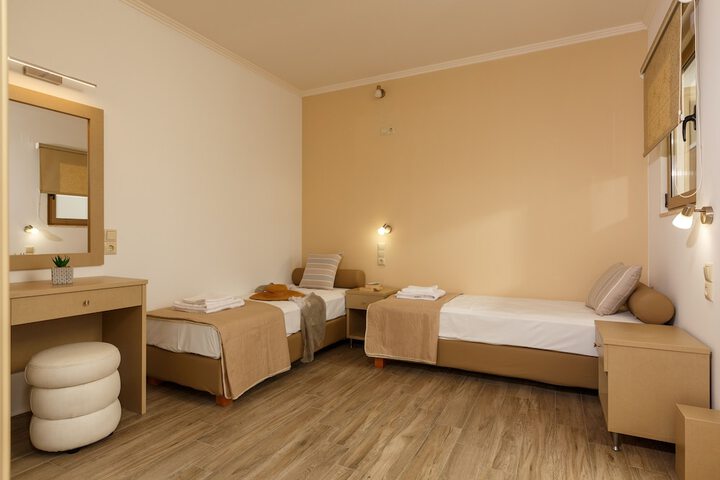 Room 19 of 50