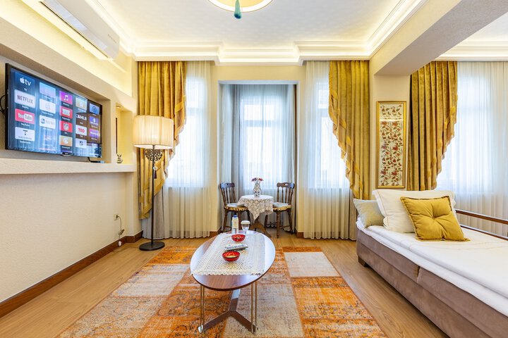 Room 55 of 111