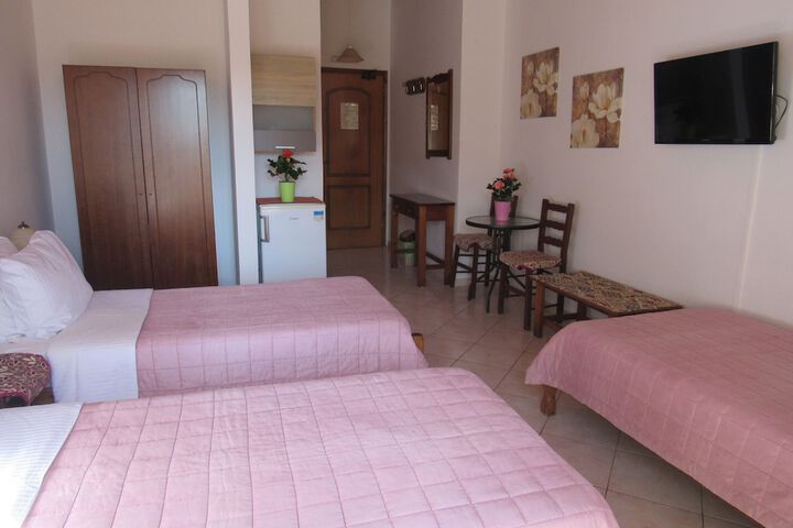 Room 52 of 110