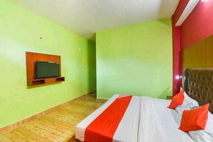 Room 2 of 7