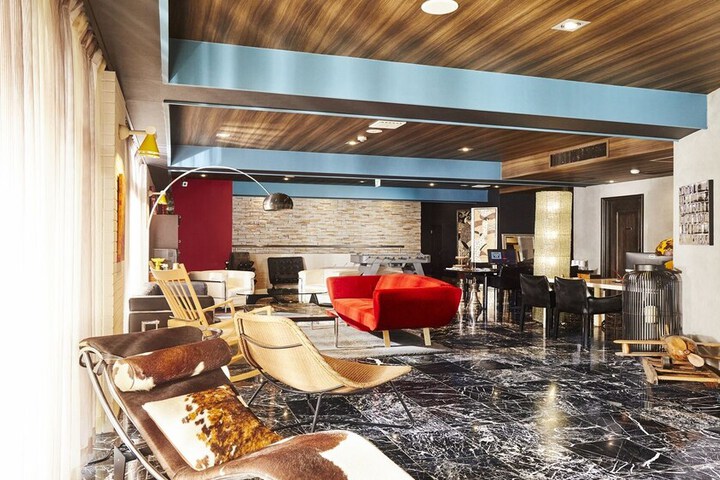 Lobby Entry